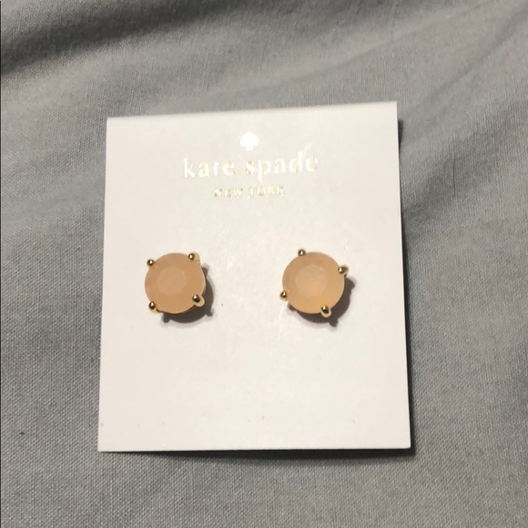 Kate Spade nude stud earrings - Picture 1 of 2